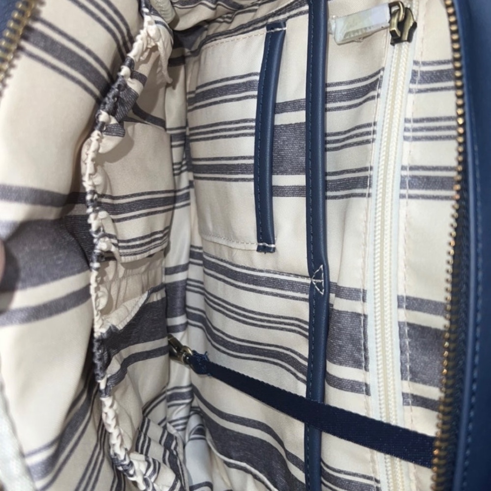 Jujube Million pockets diaper bag - Picture 2 of 5